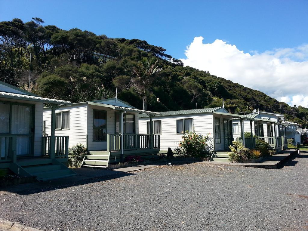 מלון Coromandel Oamaru Bay Tourist Park מראה חיצוני תמונה